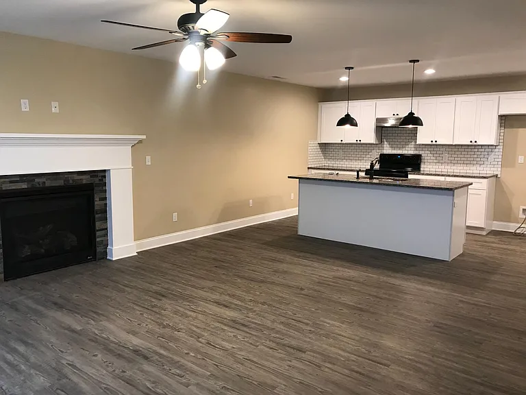 8723 Brucewood Ln — Photo 3