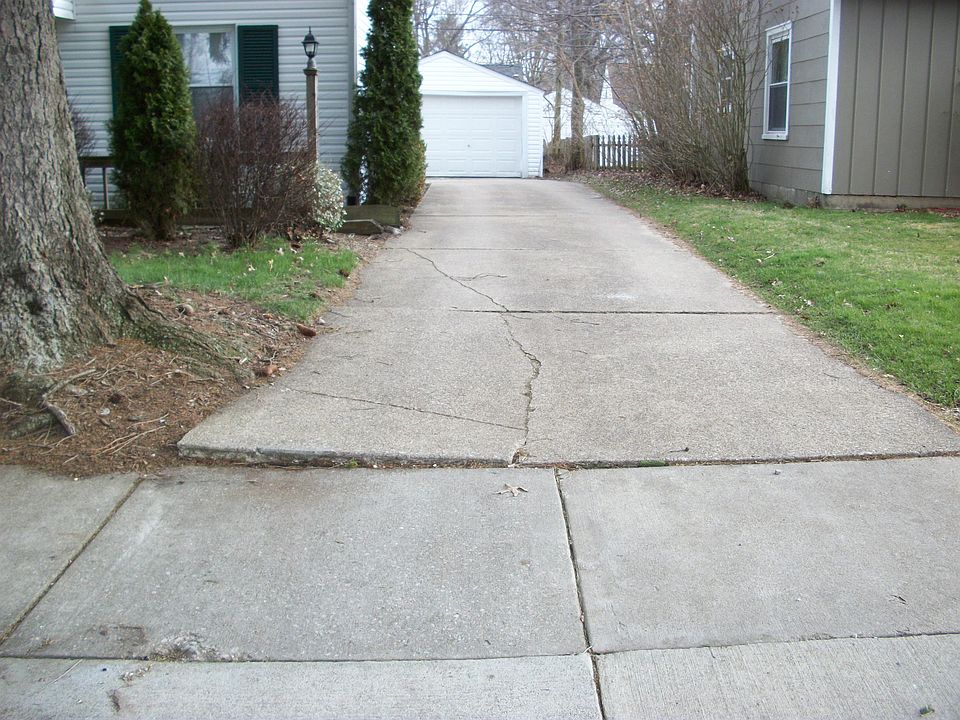 1342 Myrtle Ave, Cuyahoga Falls, OH 44221 Zillow