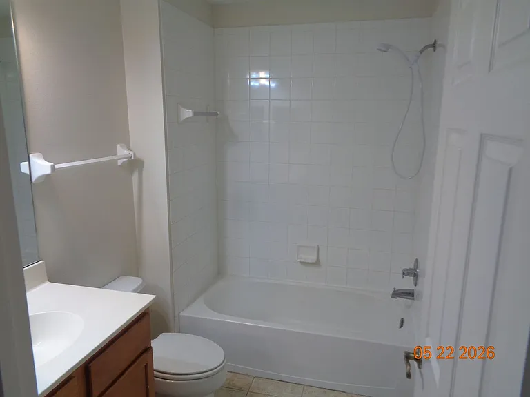 210 Woodhouse Ln — Photo 27
