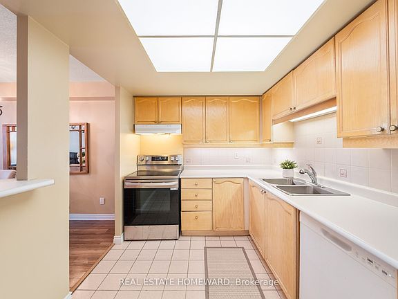5th image of 1091 Kingston Rd #624