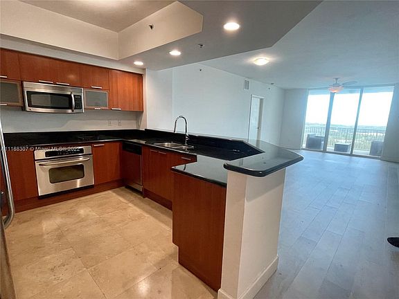 4th image of 14951 Royal Oaks Ln APT 1705