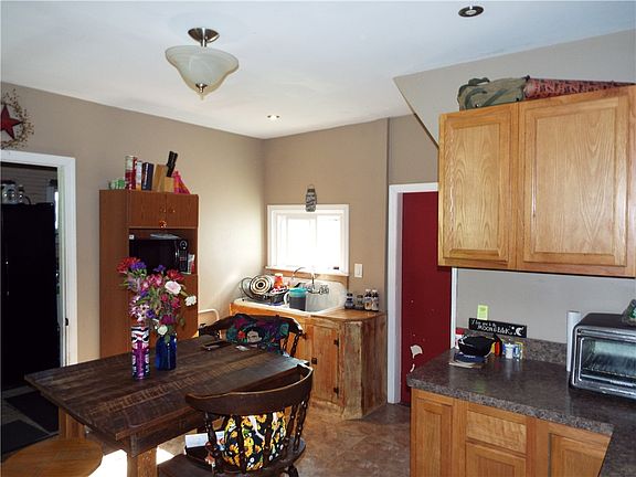 3rd image of 6136 Joy Rd