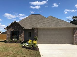 33680 Duff Rd, Walker, LA 70785