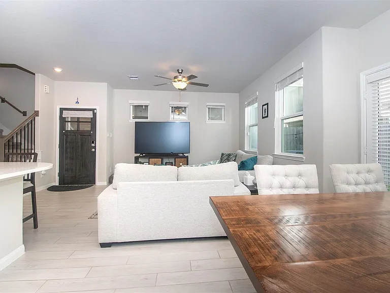 1523 Parkland Oak Dr — Photo 5