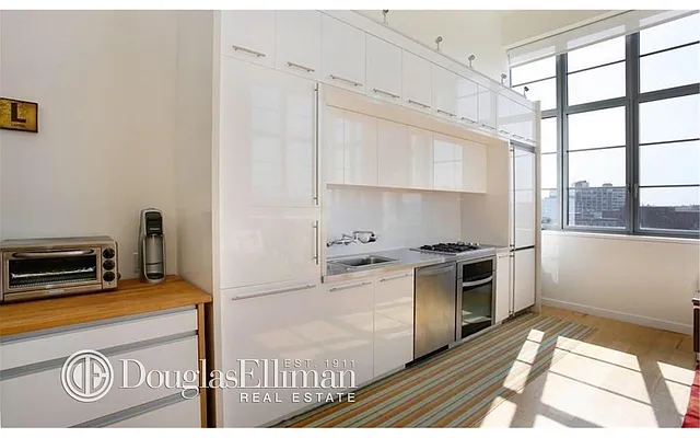 Rented by Douglas Elliman | media 10