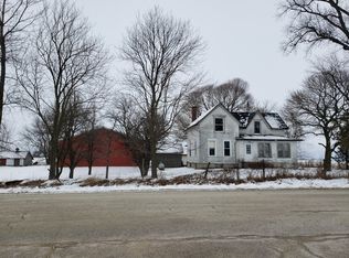 16011 Base Line Rd, Genoa, IL 60135