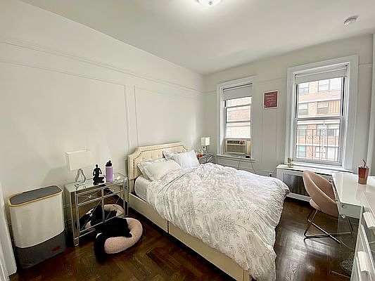 1st image of 220 E 36th St APT B3