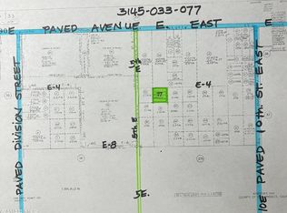 On E Near 5th East E4 #4, Lancaster, CA 93535
