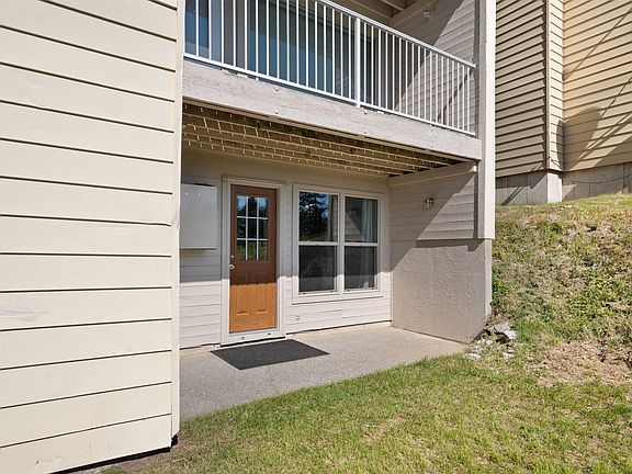 4th image of 28600 N Mount Spokane Dr #301