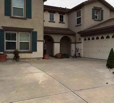 4th image of 2439 Pheasant Hollow Dr
