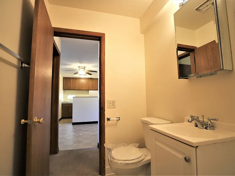 7428 Lyndale Ave S — Photo 10