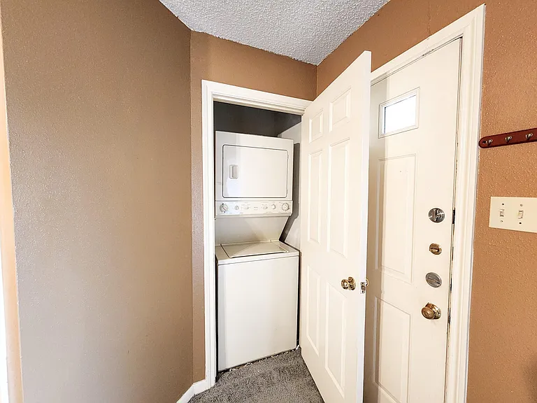 1311 Antoine Dr #148 — Photo 5