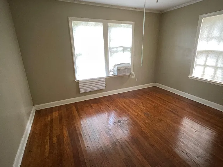 1864 Vollintine Ave — Photo 14