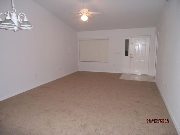 5th image of 18 Pine Hurst Ln #A