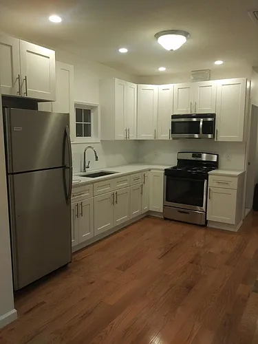 2050 Avenue B #2 Photo 1