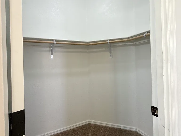 2828 Jerry St — Photo 28