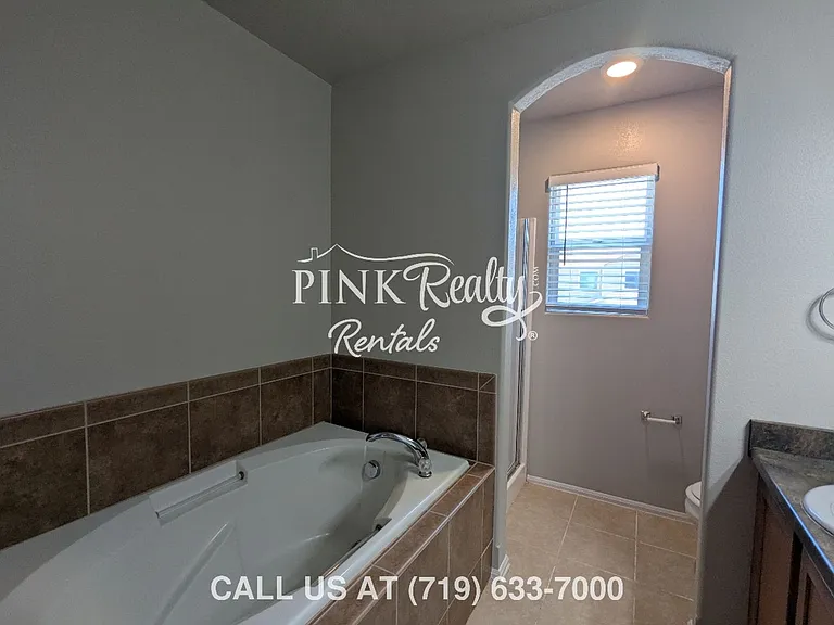 6265 Laurel Grass Range Trl — Photo 10