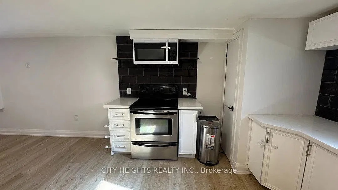 2 bed, $1,595 — Photo 3