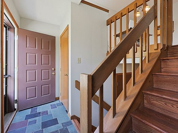 3rd image of 36 Nottingham Rd #36