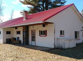 2860 E Ridge Rd, Gladwin, MI 48624