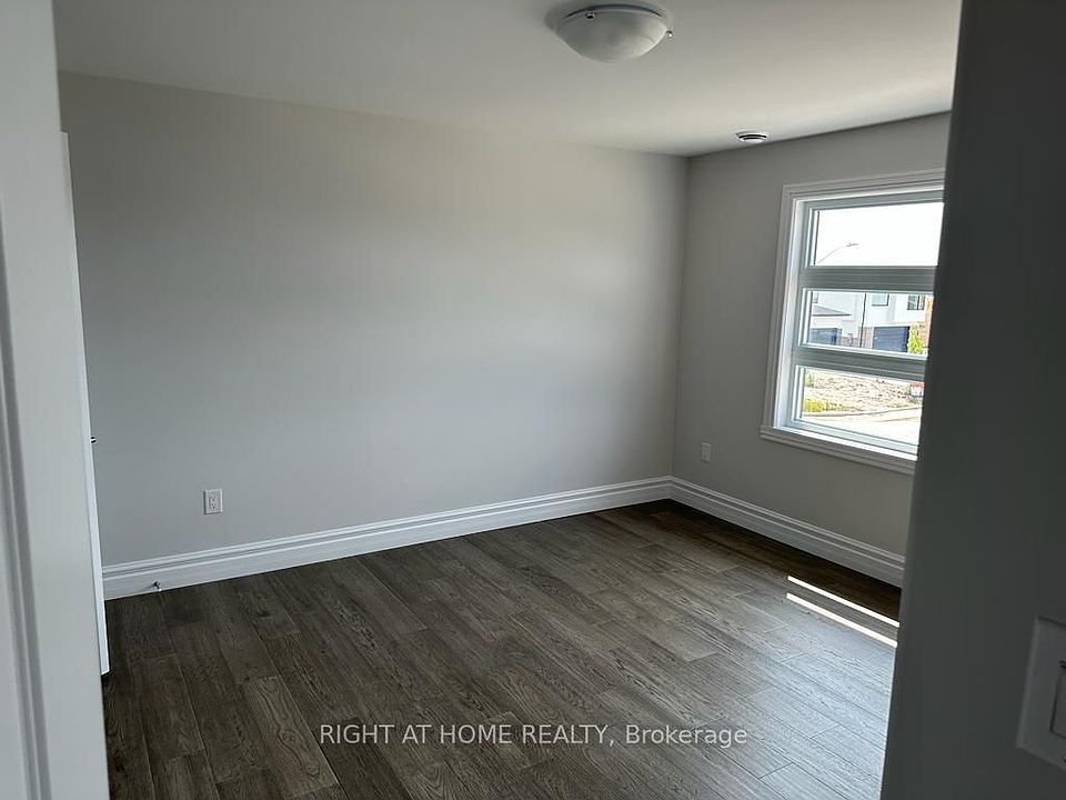 2nd image of 54 Noble Ct