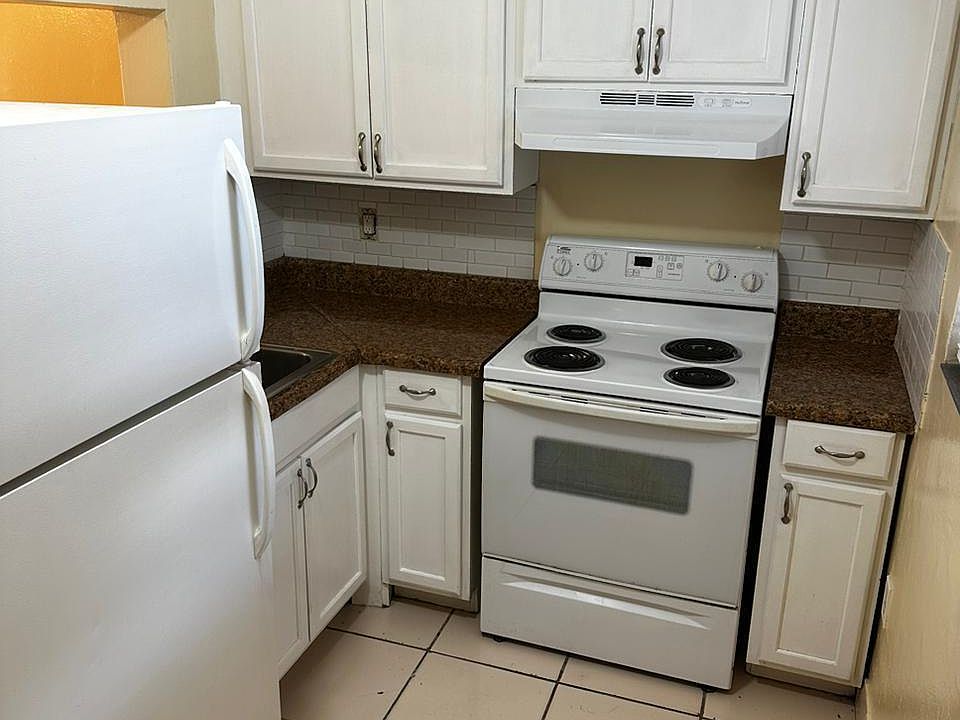 1st image of 13695 NE 3rd Ct