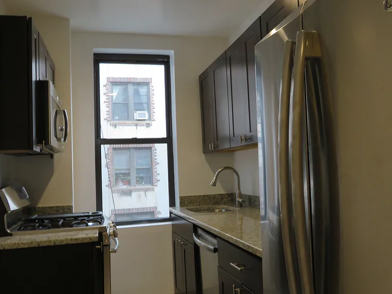 700 Ocean Ave #CK — Photo 3