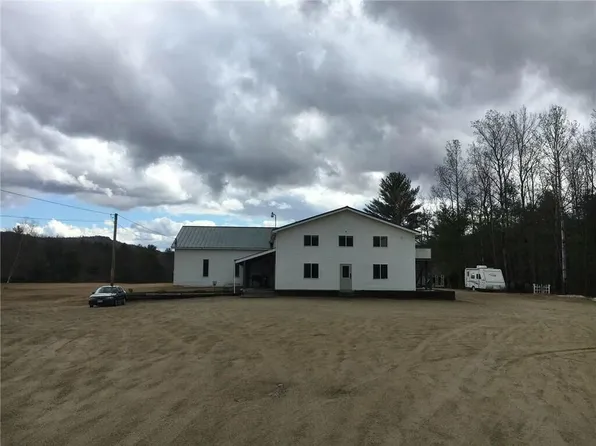 135 S Rumford Road, Rumford, ME 04276