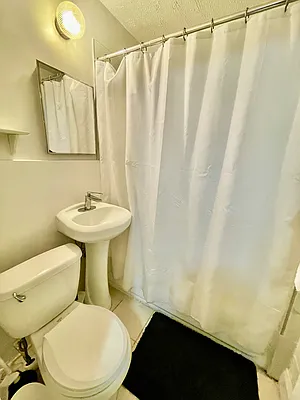 Rented by R New York | media 48