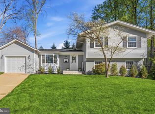 2406 Garnett Ct, Vienna, VA