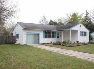 25 Old Mill Dr, Cape May, NJ 08204