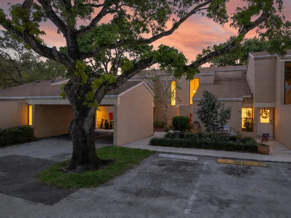 1121 NW 13th Street #3, Boca Raton, FL 33486