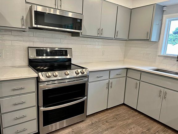 4th image of 450 Keller Ave
