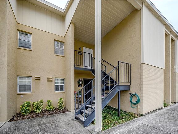 3rd image of 3812 N Oak Dr Unit M52