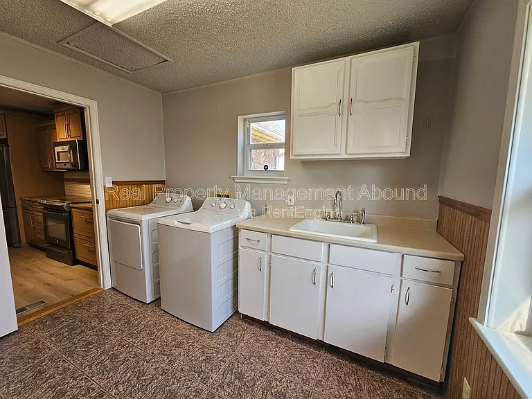 12106 E 88th Pl N — Photo 19