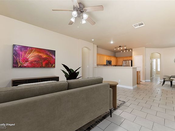4th image of 5031 Droubay Dr