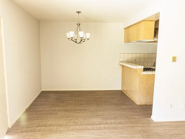 8740 Owensmouth Ave #2 — Photo 6