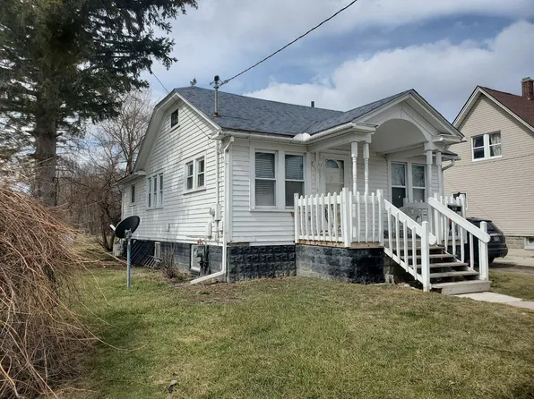 3131 Elm St, Saginaw, MI 48604