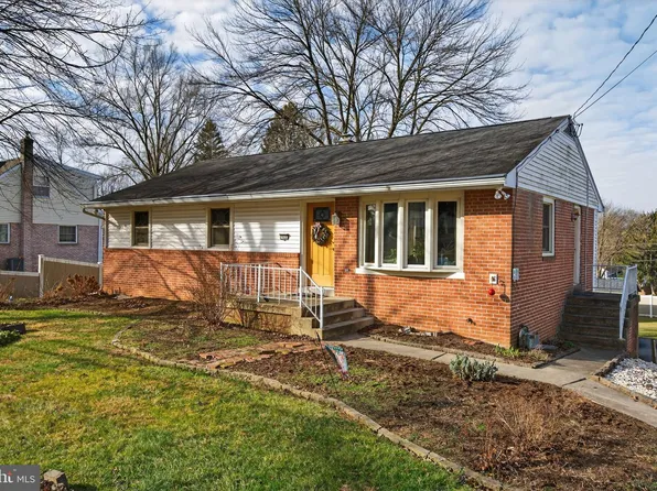 960 Nissley Rd, Lancaster, PA 17601