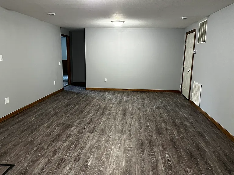 617 E Main St #1 — Photo 7