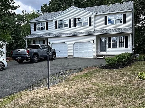 5 Fellows Rd #5A, Clifton Park, NY 12065