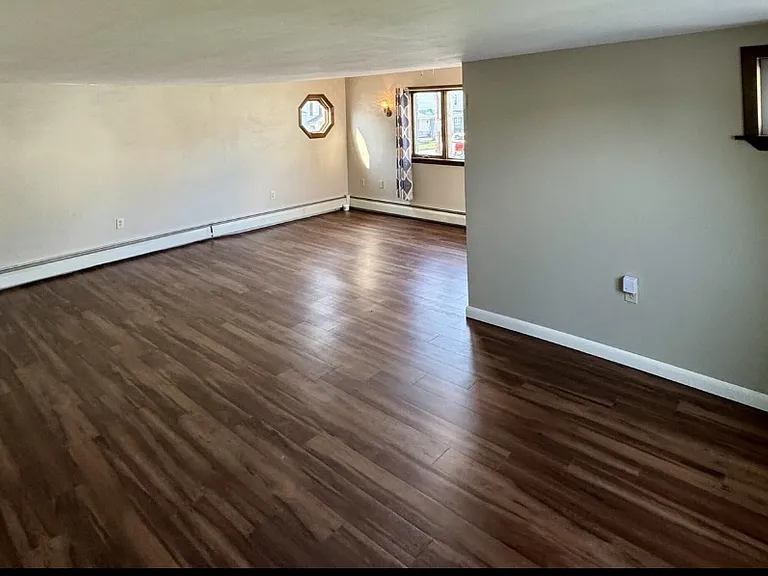 804 Beech St — Photo 4