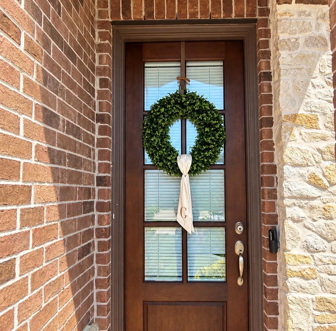 3 bed, 2.0 bath, 1953 sqft, $2,500 — Photo 4
