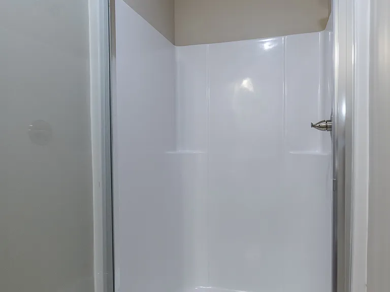 134 Alycia Dr — Photo 15