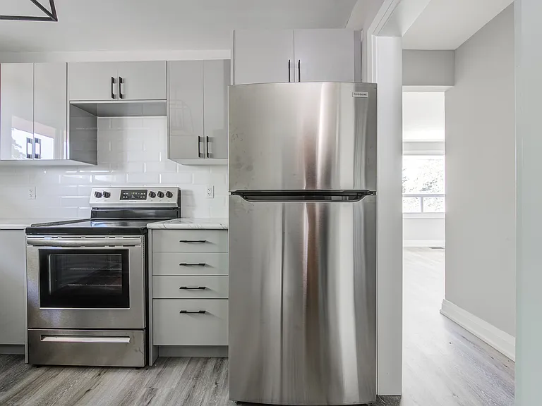 348 Spruce St #2 — Photo 12