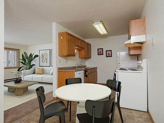 Fargo, ND Sargent Apartments | Dining