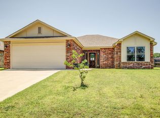 608 N Pine Creek Rd, Mannford, OK 74044