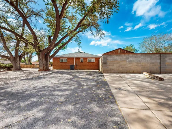 2504 Mesa Linda Dr NE, Albuquerque, NM 87112