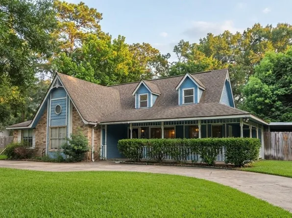 24881 Country Estates Dr, New Caney, TX 77357