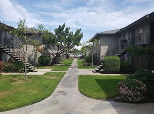 4282 E Dayton Ave #B, Fresno, CA 93726